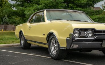 Oldsmobile-Cutlass-1967-Coupe-39