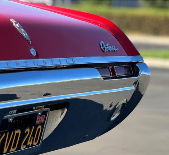 Oldsmobile-Cutlass-1968-Red-1