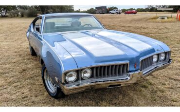 Oldsmobile-Cutlass-1969-Blue-Black-1