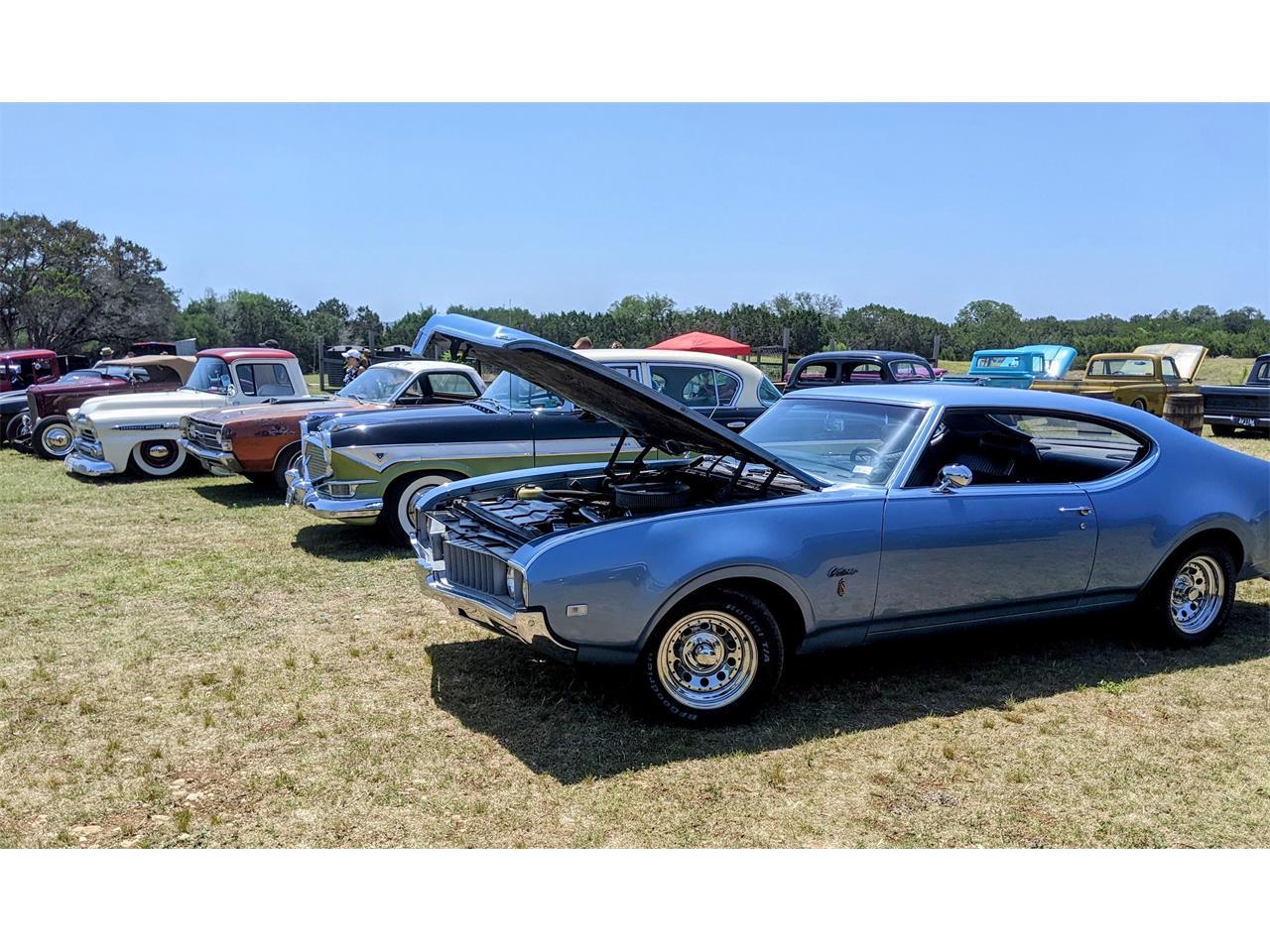 Oldsmobile-Cutlass-1969-Blue-Black-10