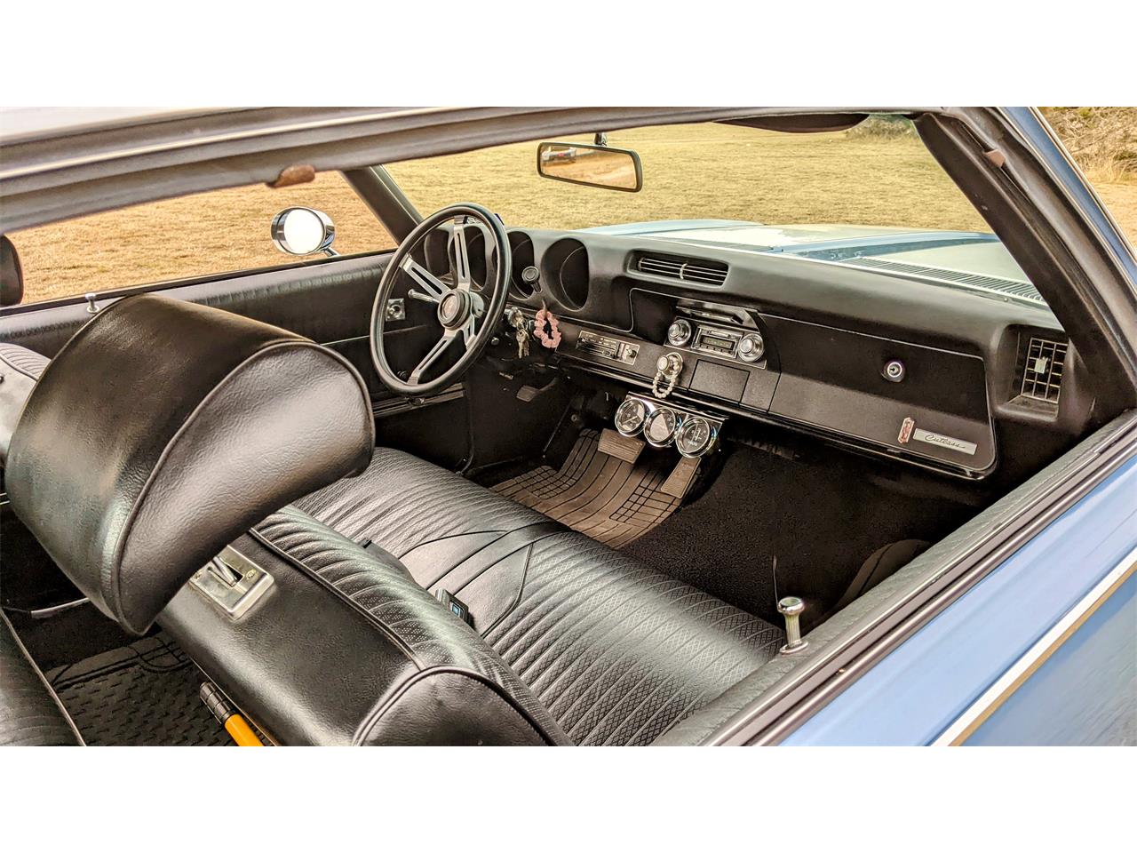 Oldsmobile-Cutlass-1969-Blue-Black-8
