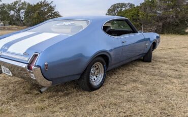 Oldsmobile-Cutlass-1969-Coupe-7