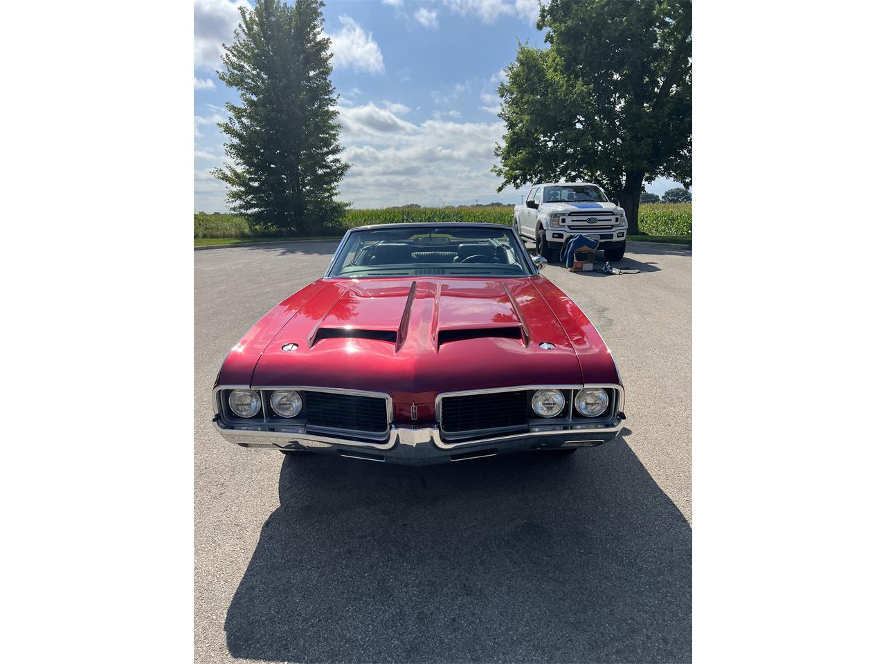 Oldsmobile-Cutlass-1969-Crystal-Rock-Red-Black-1