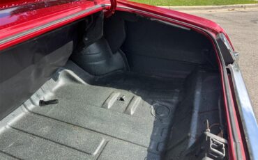 Oldsmobile-Cutlass-1969-Crystal-Rock-Red-Black-33