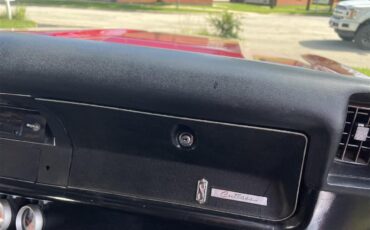 Oldsmobile-Cutlass-1969-Crystal-Rock-Red-Black-42