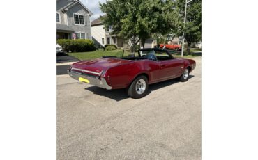 Oldsmobile-Cutlass-1969-Crystal-Rock-Red-Black-8