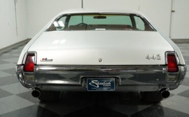 Oldsmobile-Cutlass-1969-Platinum-Red-12