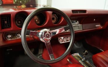 Oldsmobile-Cutlass-1969-Platinum-Red-34