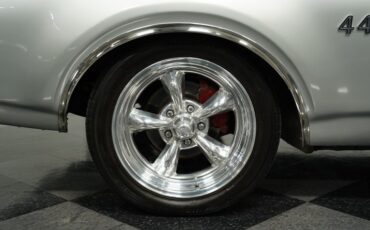 Oldsmobile-Cutlass-1969-Platinum-Red-48