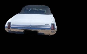 Oldsmobile-Cutlass-1969-White-2