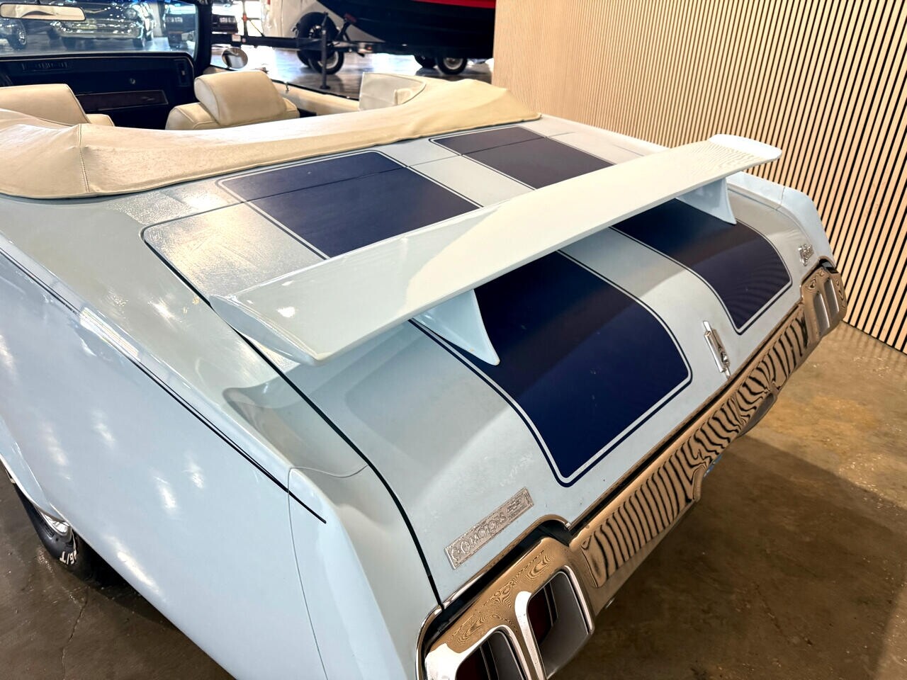 Oldsmobile-Cutlass-1970-American-Muscle-Car-15