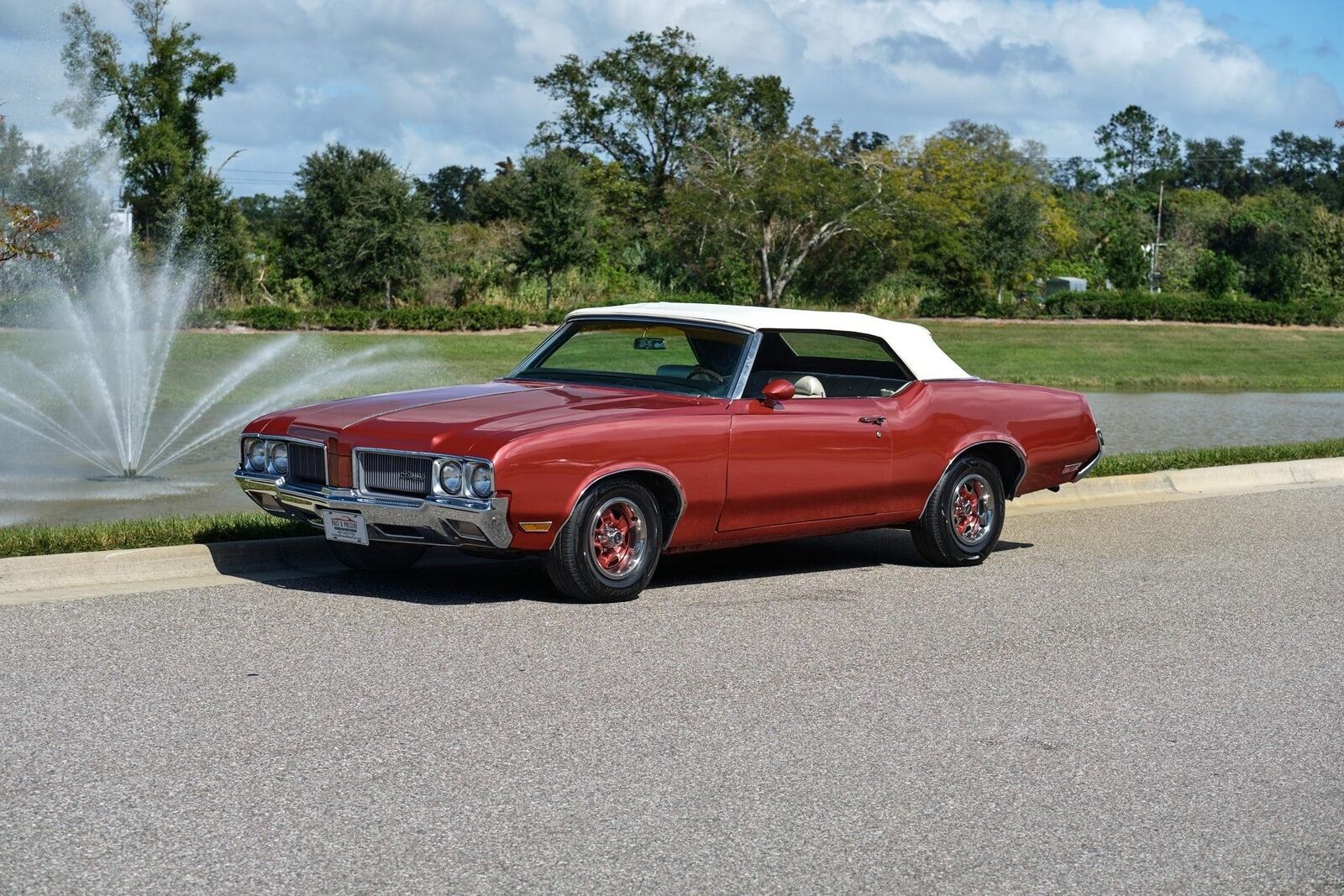 Oldsmobile-Cutlass-1970-CV-Convertible-10