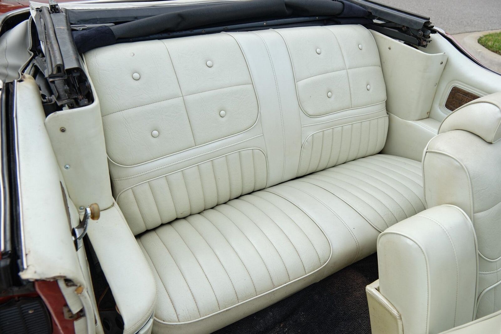 Oldsmobile-Cutlass-1970-CV-Convertible-16