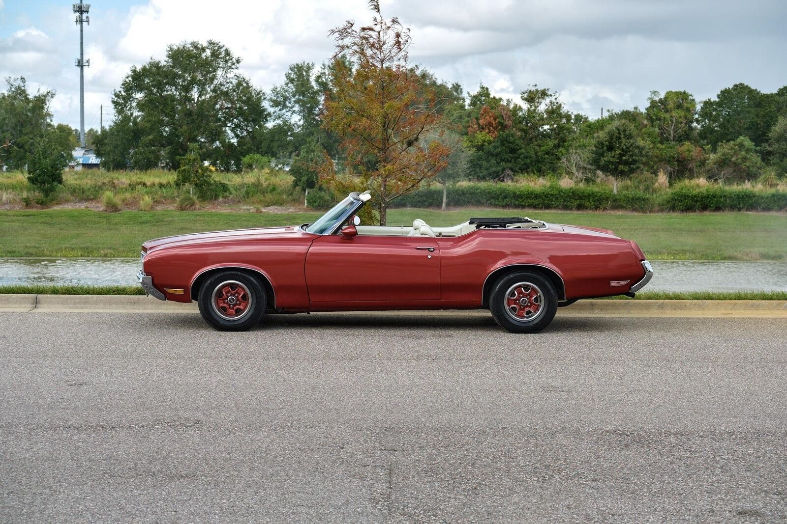 Oldsmobile-Cutlass-1970-CV-Convertible-22