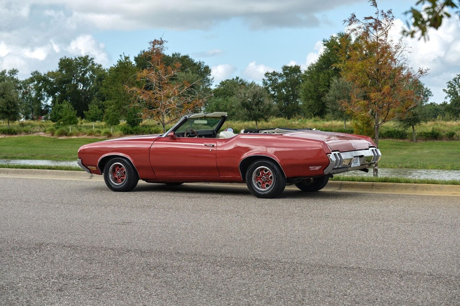 Oldsmobile-Cutlass-1970-CV-Convertible-24