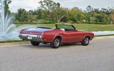 Oldsmobile-Cutlass-1970-CV-Convertible-5