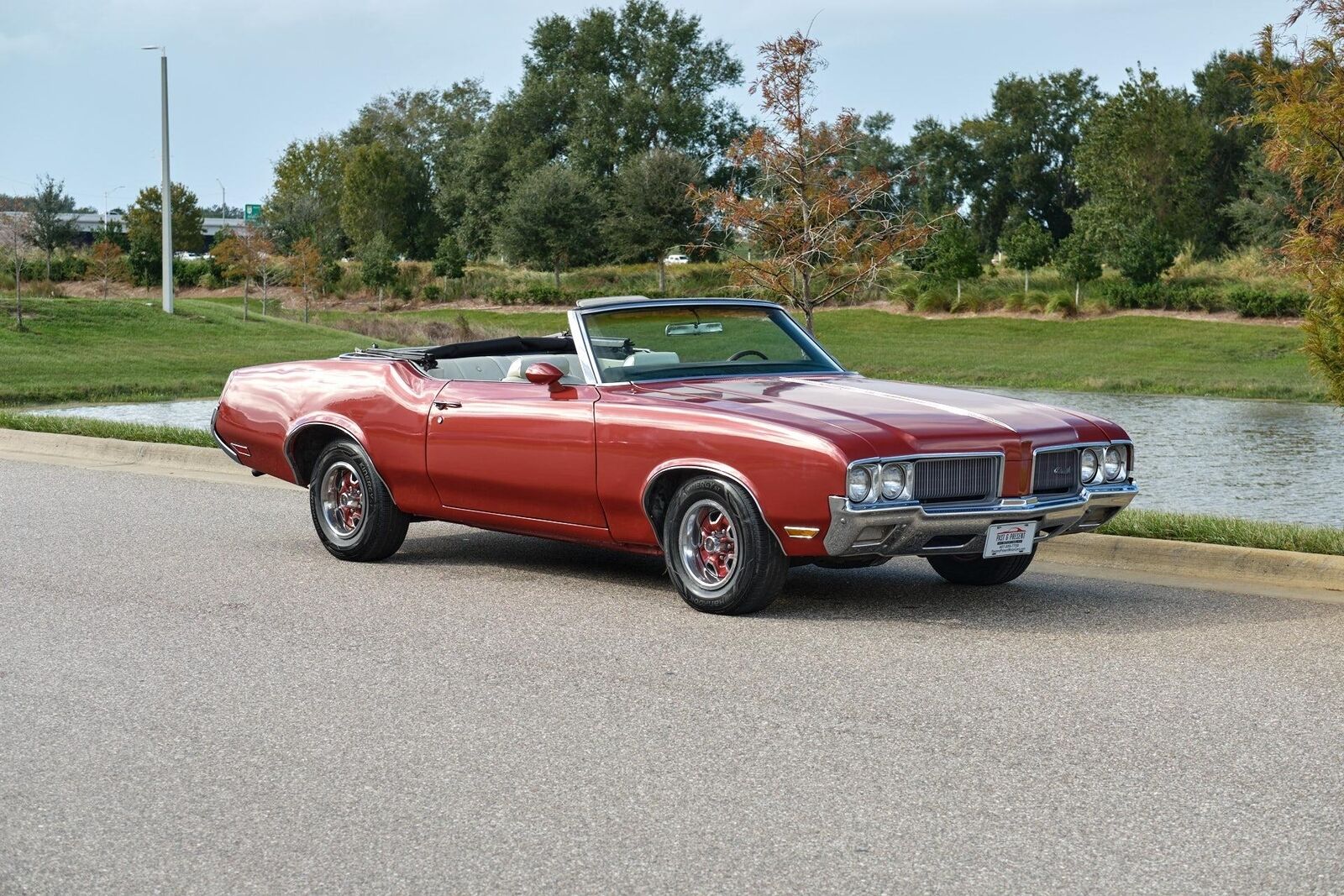 Oldsmobile-Cutlass-1970-CV-Convertible-8