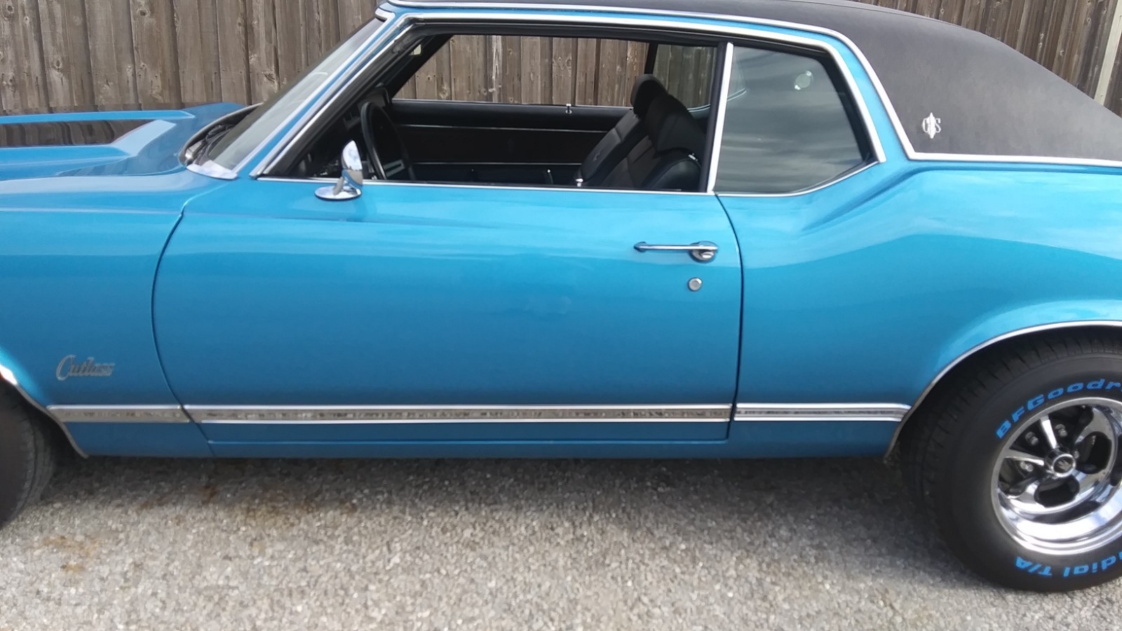 Oldsmobile-Cutlass-1970-Coupe-1