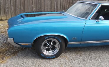 Oldsmobile-Cutlass-1970-Coupe-13