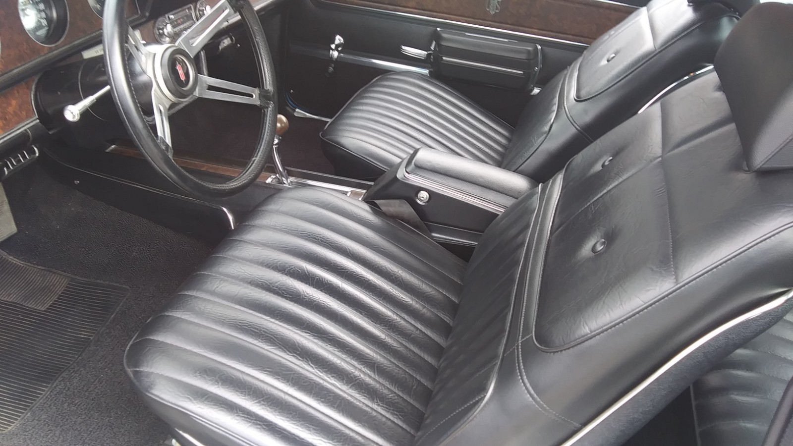 Oldsmobile-Cutlass-1970-Coupe-25