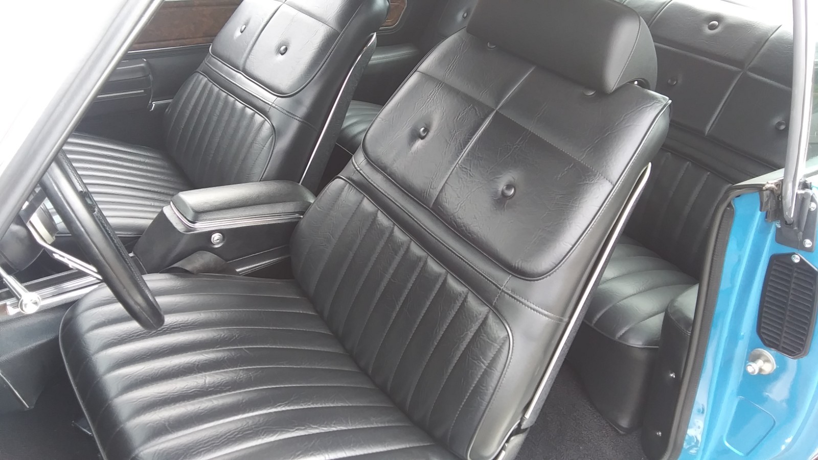 Oldsmobile-Cutlass-1970-Coupe-26