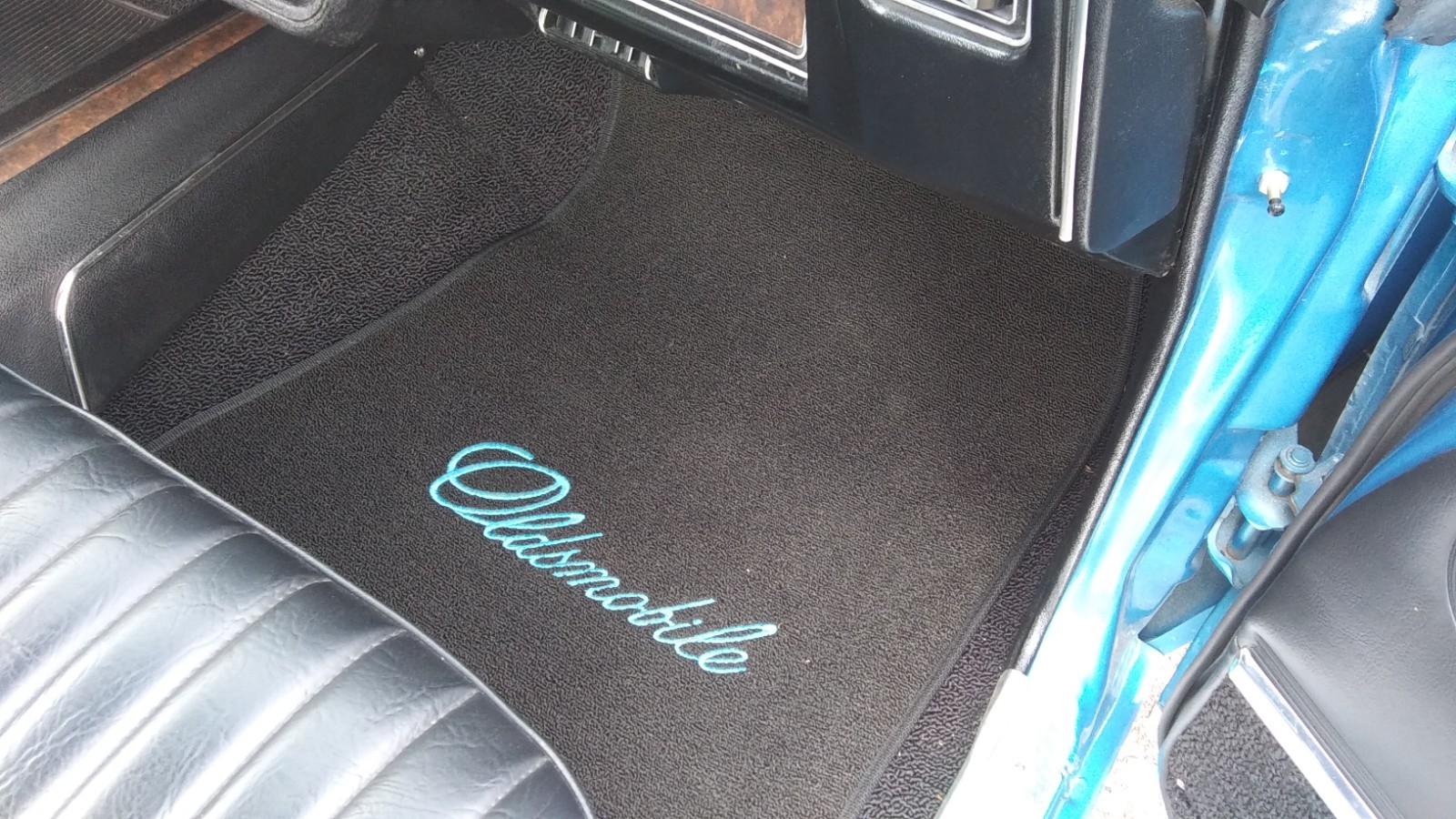 Oldsmobile-Cutlass-1970-Coupe-32