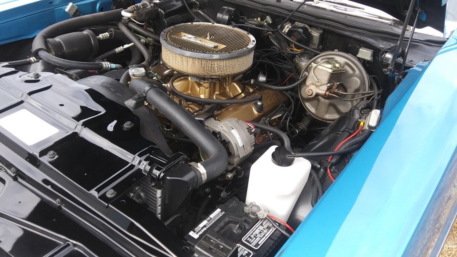 Oldsmobile-Cutlass-1970-Coupe-37