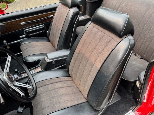 Oldsmobile-Cutlass-1971-Convertible-10