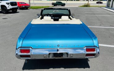 Oldsmobile-Cutlass-1971-Convertible-4