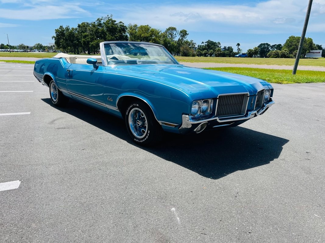 Oldsmobile-Cutlass-1971-Convertible-7