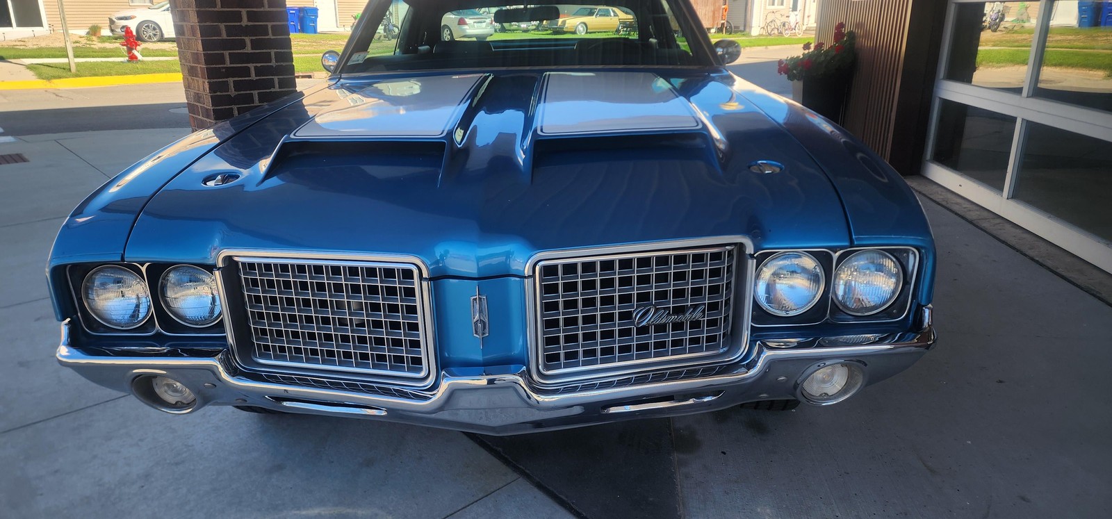 Oldsmobile-Cutlass-1972-2-dr-22