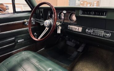 Oldsmobile-Cutlass-1972-Coupe-19
