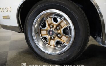 Oldsmobile-Cutlass-1979-Coupe-17
