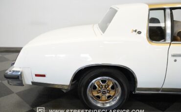 Oldsmobile-Cutlass-1979-Coupe-37