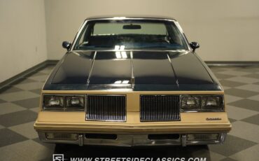 Oldsmobile-Cutlass-1981-Coupe-21