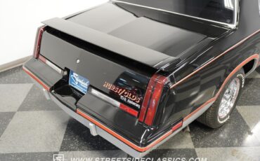 Oldsmobile-Cutlass-1983-Coupe-23