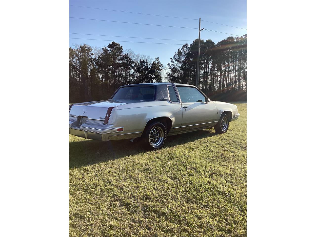 Oldsmobile-Cutlass-1986-Silver-Blue-4