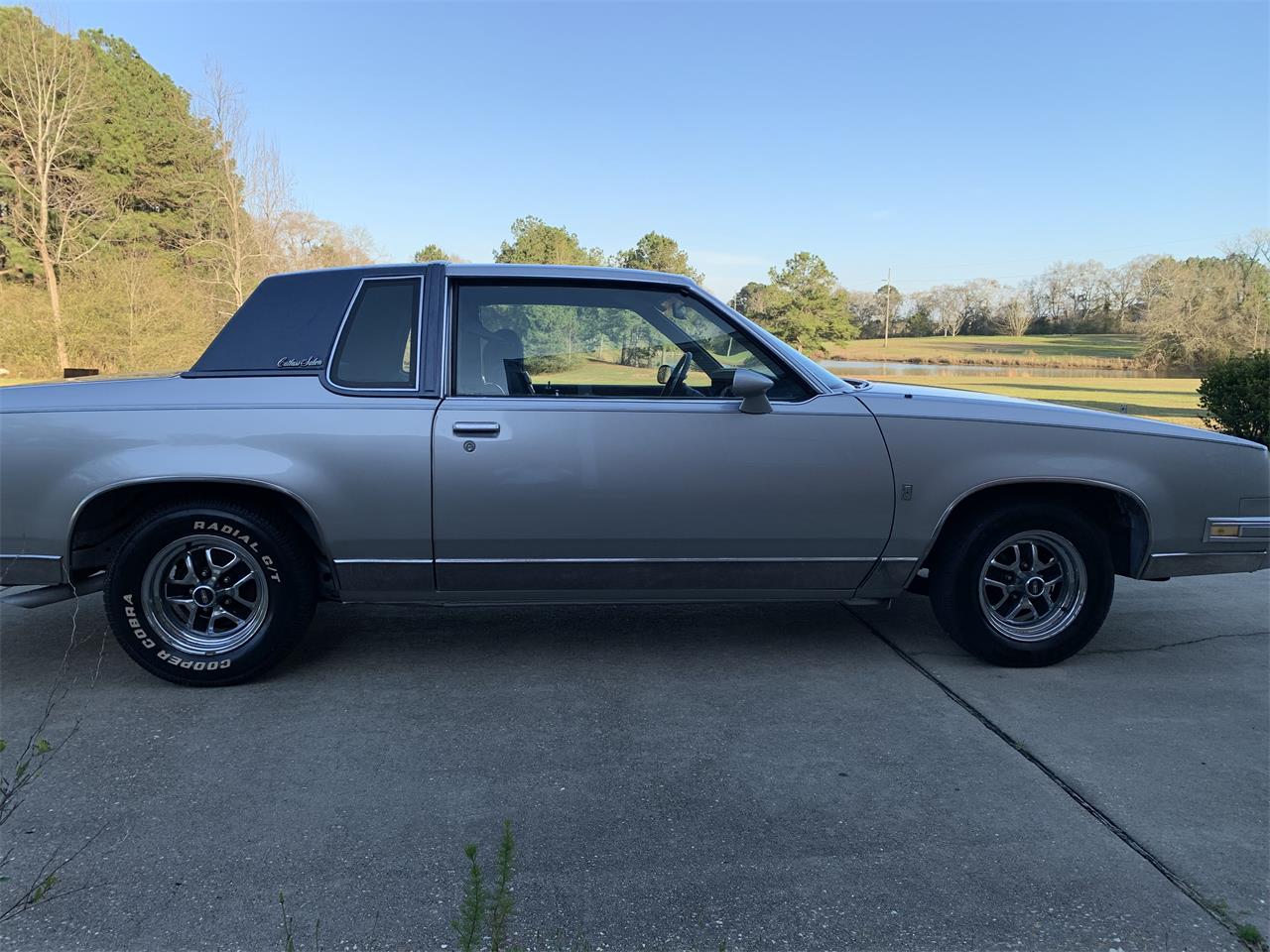 Oldsmobile-Cutlass-1986-Silver-Blue-5