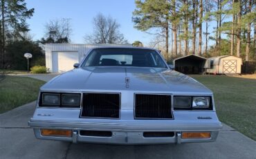 Oldsmobile-Cutlass-1986-Silver-Blue-7