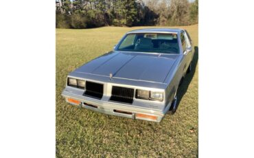 Oldsmobile-Cutlass-1986-Silver-Blue-9