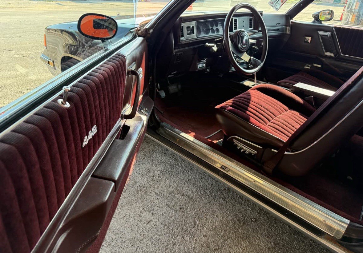 Oldsmobile-Cutlass-1987-3