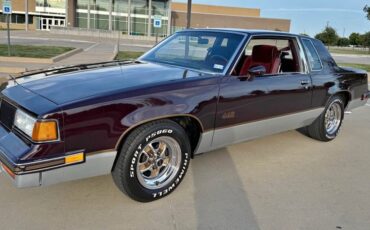 Oldsmobile-Cutlass-1987