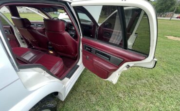 Oldsmobile-Cutlass-1989-Sedan-25