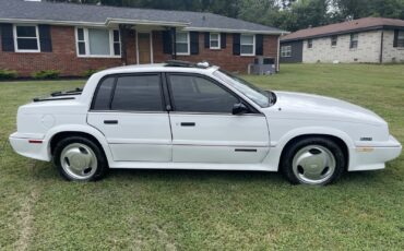 Oldsmobile-Cutlass-1989-Sedan-3