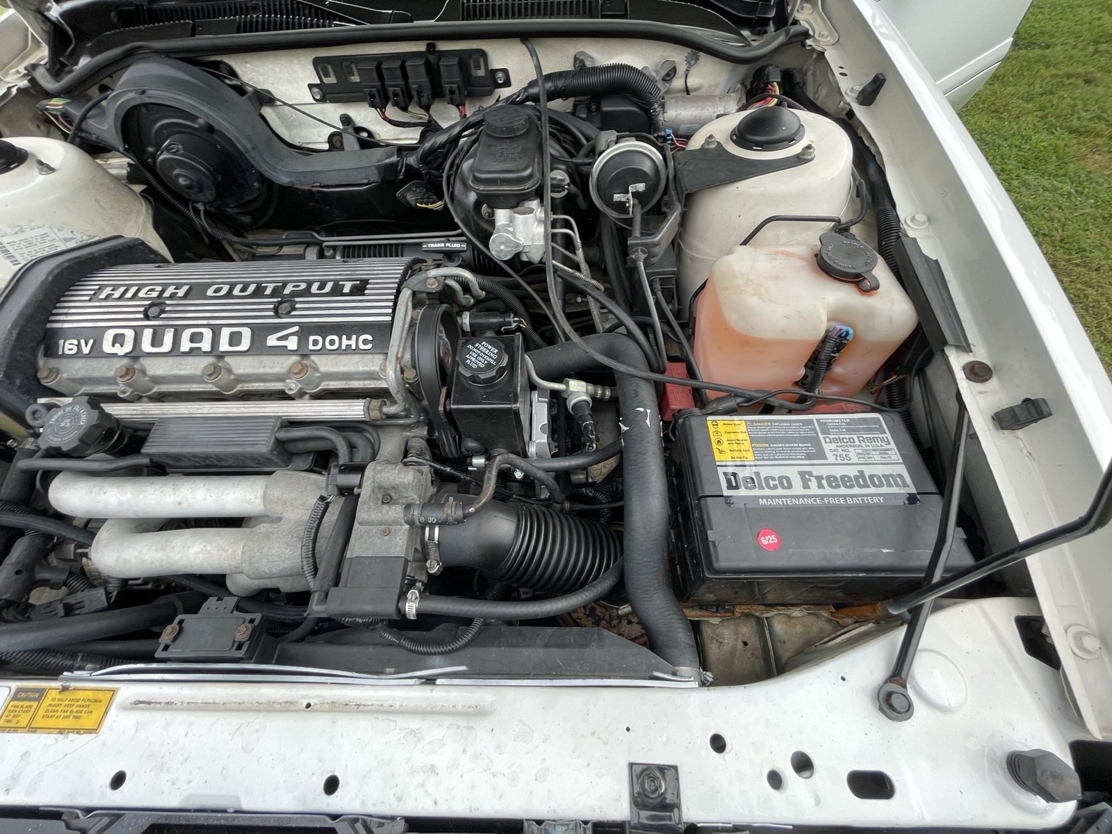 Oldsmobile-Cutlass-1989-Sedan-37