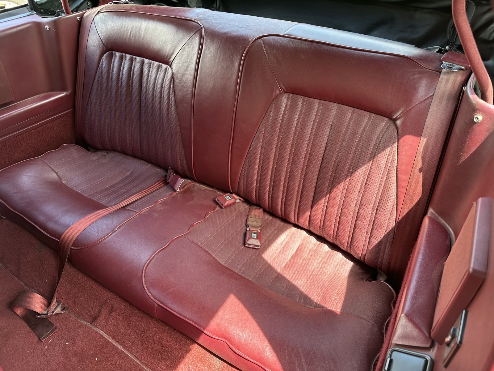 Oldsmobile-Cutlass-1991-Convertible-4