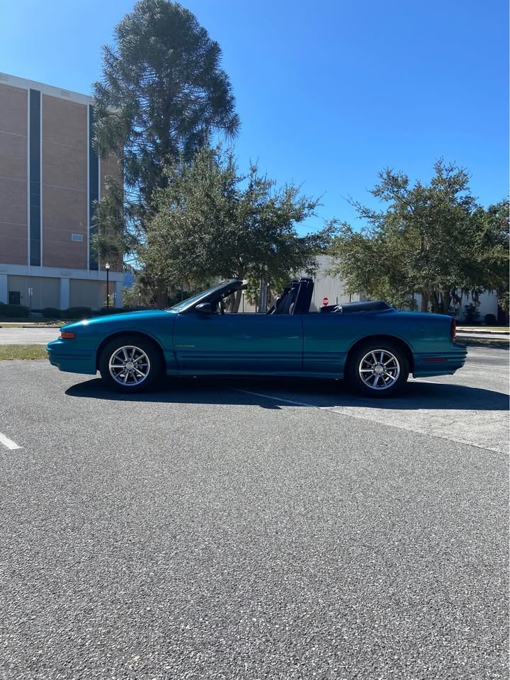 Oldsmobile-Cutlass-1992-Convertible-5