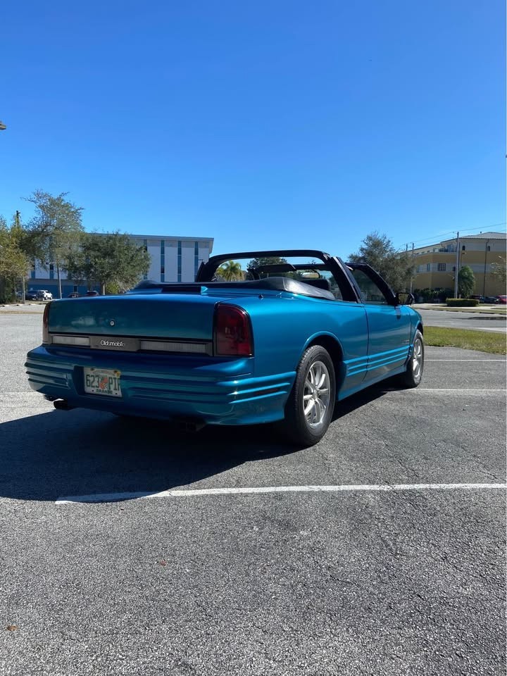 Oldsmobile-Cutlass-1992-Convertible-6