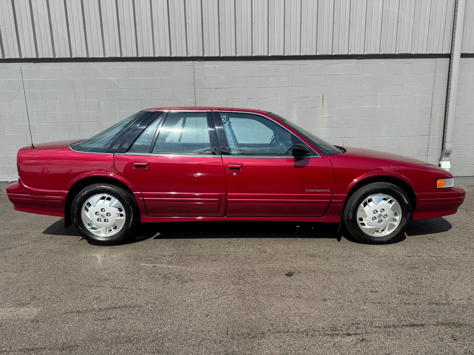 Oldsmobile Cutlass 1993 Sedan