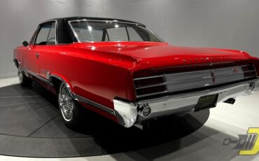 Oldsmobile-Cutlass-4-4-2-1965-Coupe-26